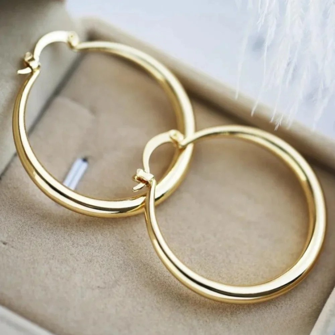 HoopLuxe™ | Large Hoop Earrings