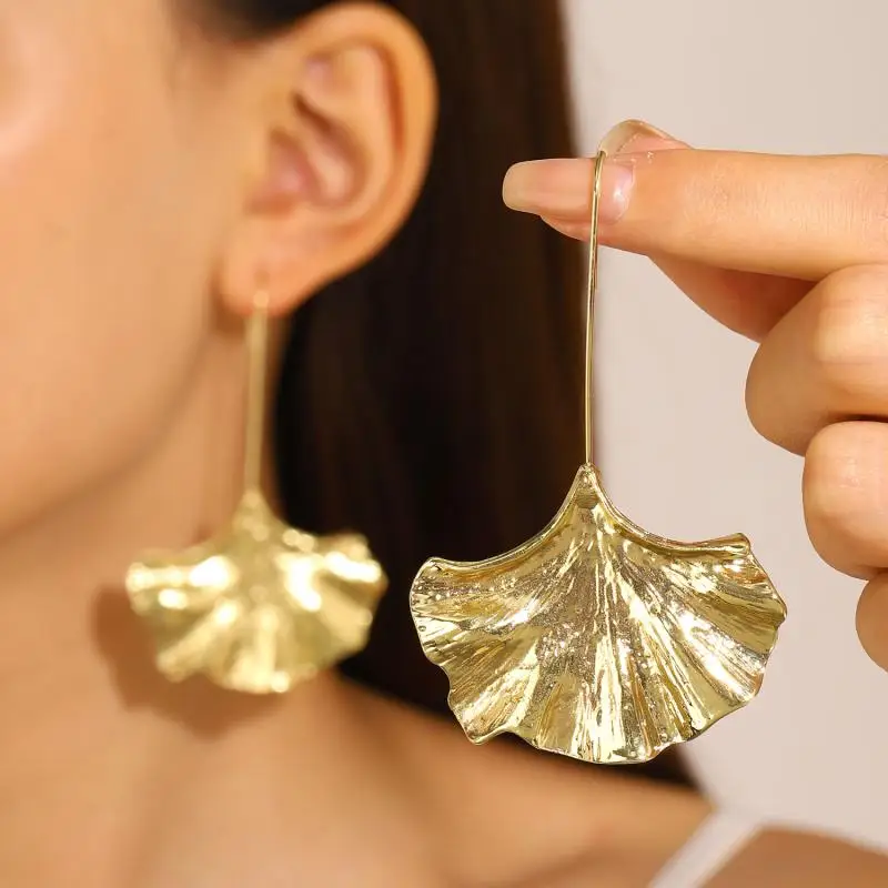 Bliss™ | Vintage Petal Earrings