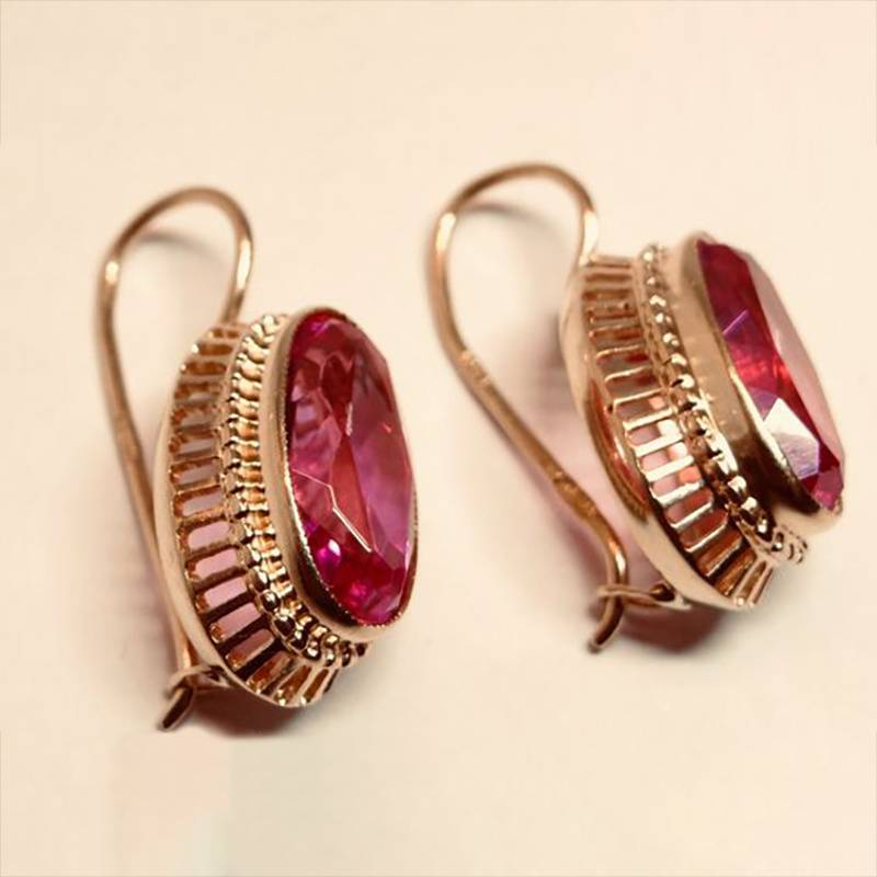 Zara™ | Vintage Red Crystal Rose Earrings