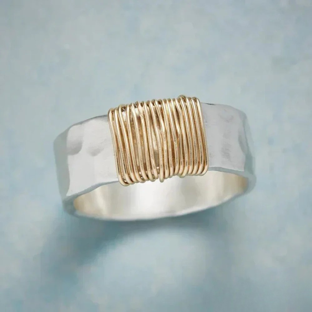 Lunari™ | Women’s Thread Ring