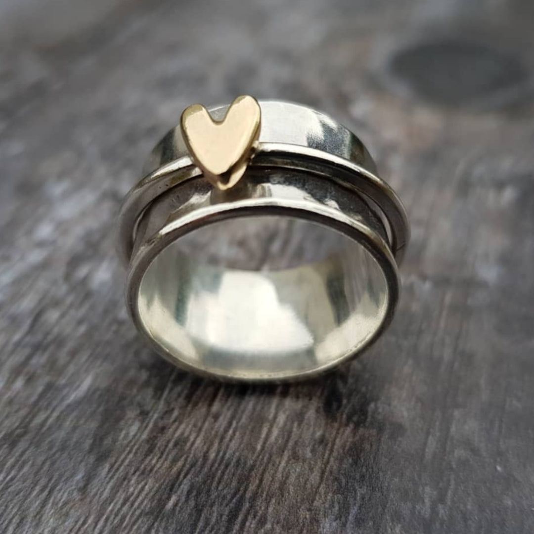 Lena™ | Women’s Vintage Ring with Heart