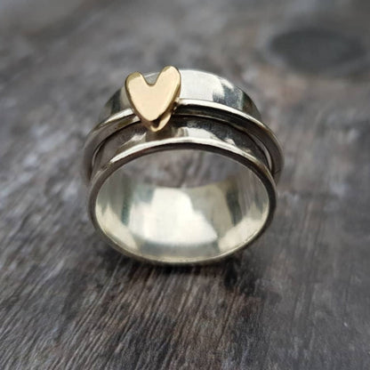 Lena™ | Women’s Vintage Ring with Heart