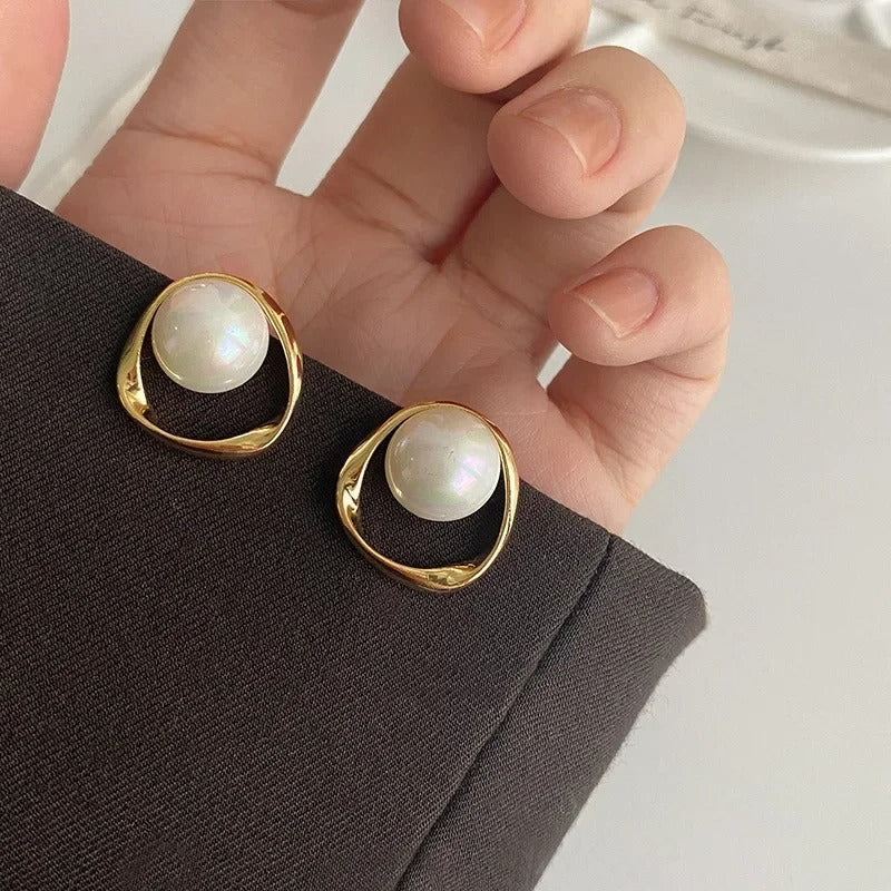 Emma™ | Vintage Earrings