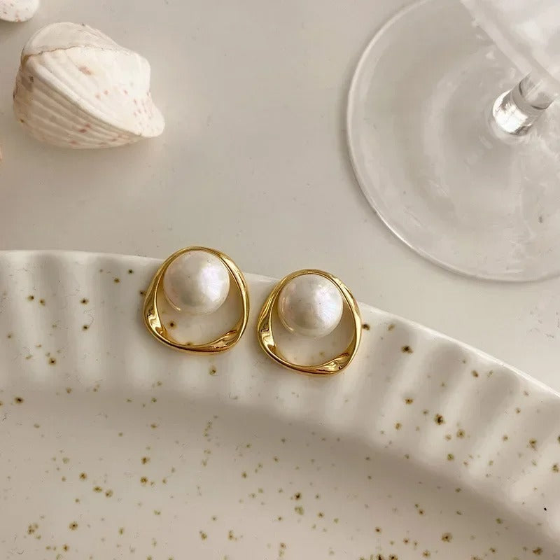 Emma™ | Vintage Earrings